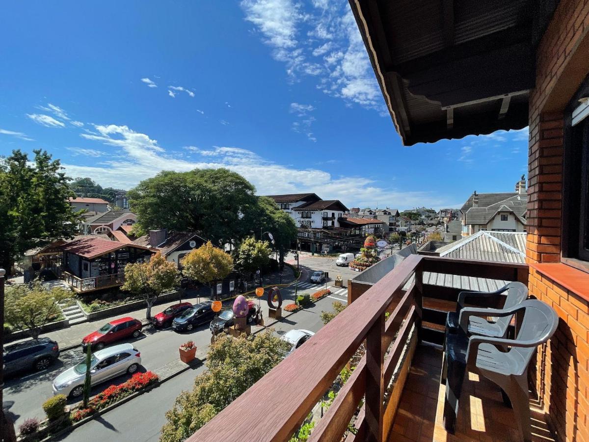 Apartamento Oppitz - No Coracao De Gramado Junto Da Rua Coberta Apartment Exterior photo